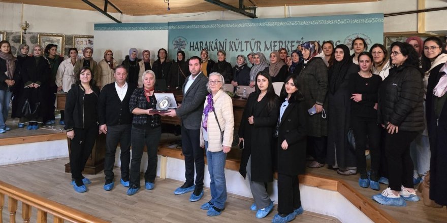 Uluslararası Harakani Kültür Vakfı tarafından “Sürdürülebilir Kalkınma ve Güçlü Toplum İçin Kadın Sağlığı” konulu seminer düzenlendi.